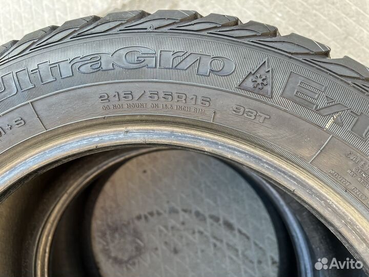 Goodyear UltraGrip Extreme 215/55 R16 92H