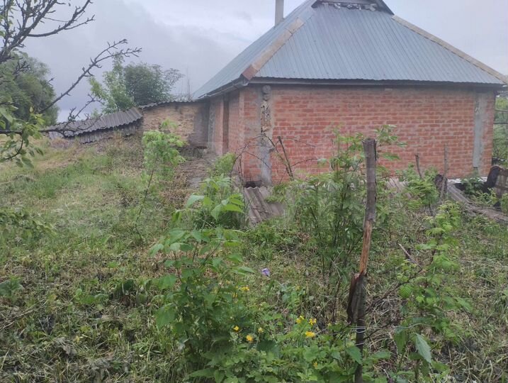 Дом 35 м² на участке 30 сот.