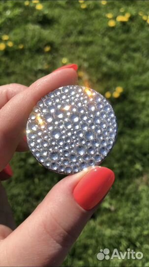 Чехлы для iPhone с кристаллами Swarovski