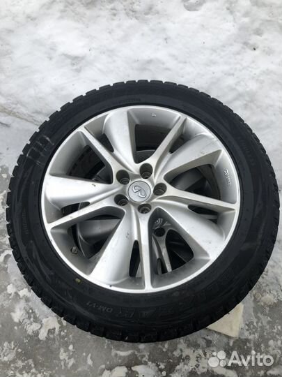 Bridgestone blizzak dm v1 265 50 r20