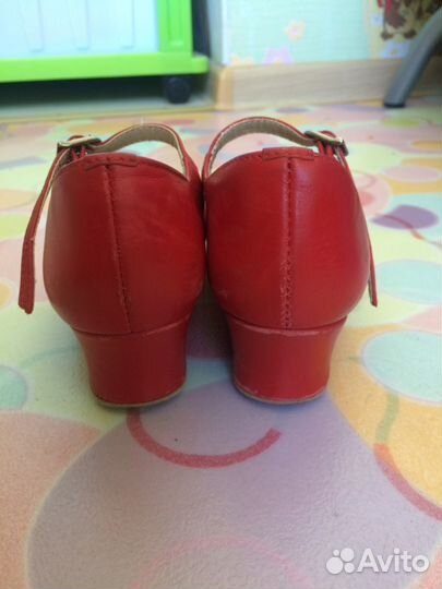 Туфли для народных танцев