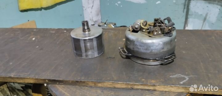 Генератор Г 411 / 6 вольт Восход Минск