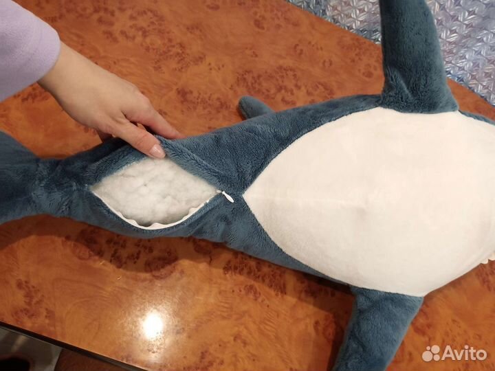 Игрушка подушка акула