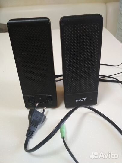 Колонки Genius SP-S 100
