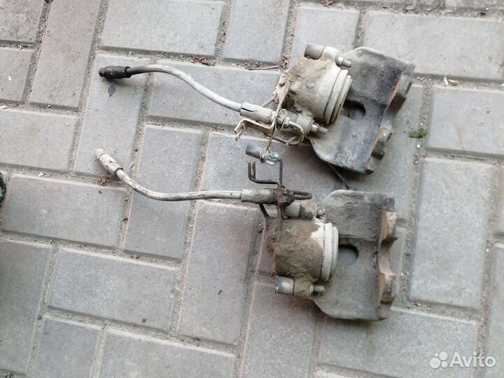 Пассат б5 +суппорта передние