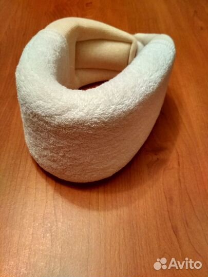 Воротник, бандаж для шейного отдела