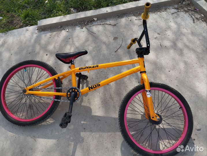 Трюковой велосипед bmx