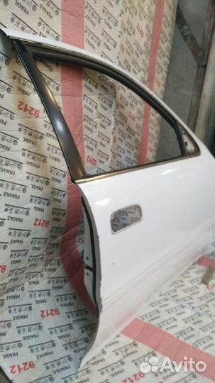 Дверь передняя правая Toyota Cresta GX93 1992-1996