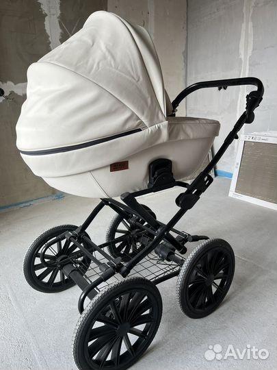 Коляска 2 в 1 riko basic