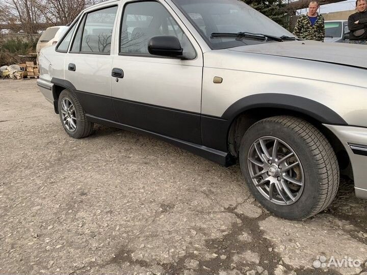 Обвес пластиковый Дэу Нексия Кросс