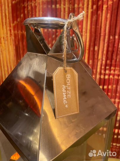 Закрытый подсвечник, фонарь. Декор