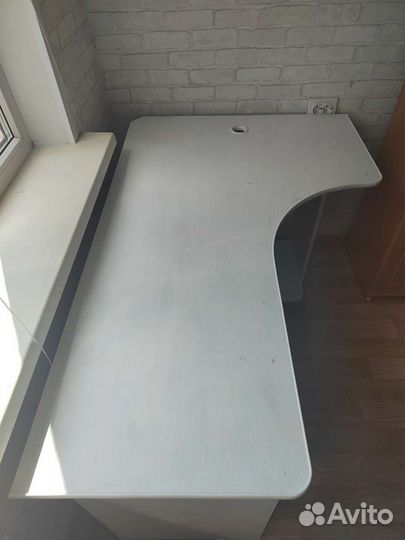 Угловой письменный стол бу