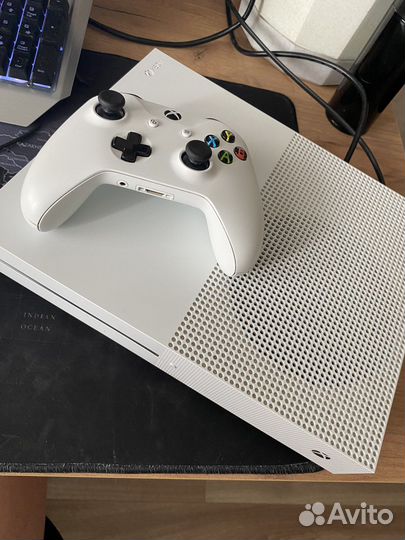 Xbox One s
