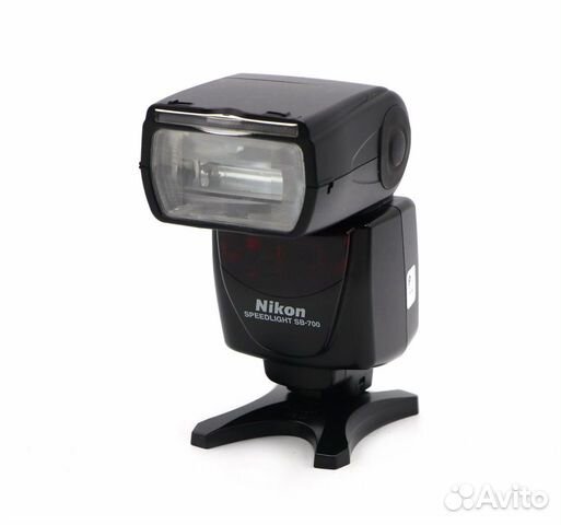 Фотовспышка Nikon Speedlight SB-700