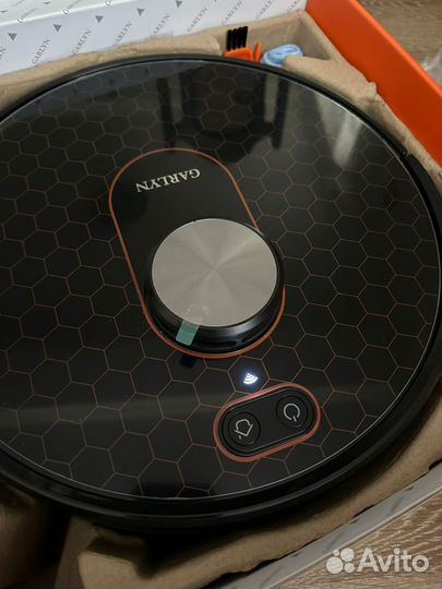 Робот пылесос garlyn