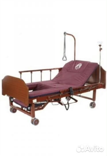 Медицинская кровать для лежачих больных