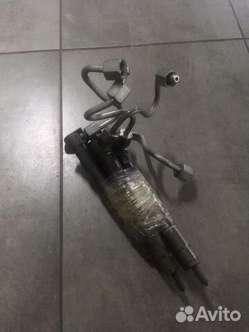 Форсунка топливная Мерседес m651 2.2 CDI w212, c-c