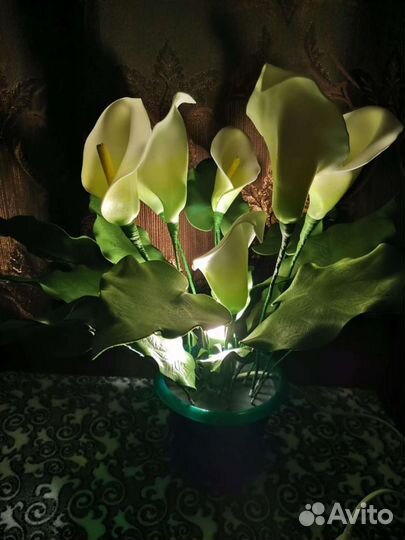 Светильник Каллы