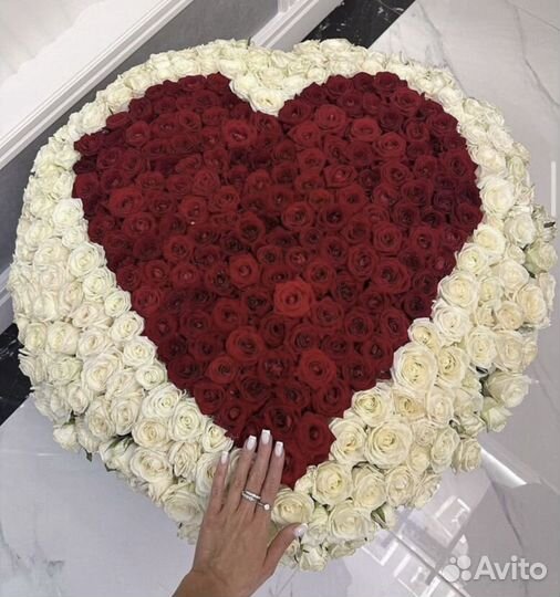 101 роза сердце из роз