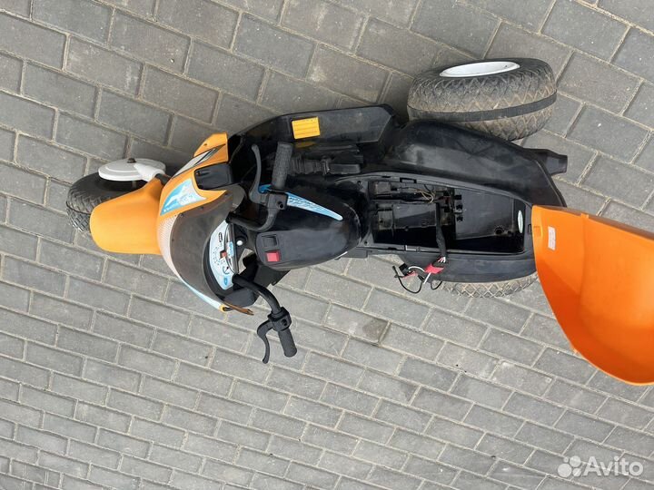 Детский электромобиль бу