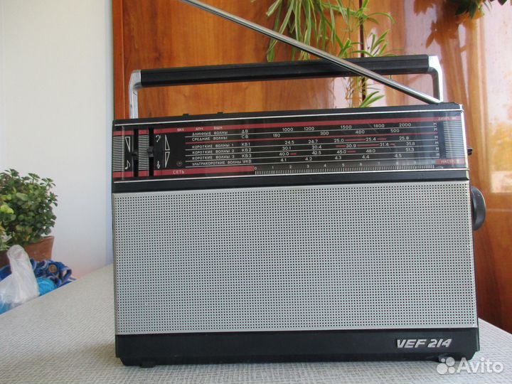 Радиоприемник вэф-221 (VEF-221) в корпусе VEF-214