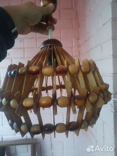 Светильник подвесной деревяный