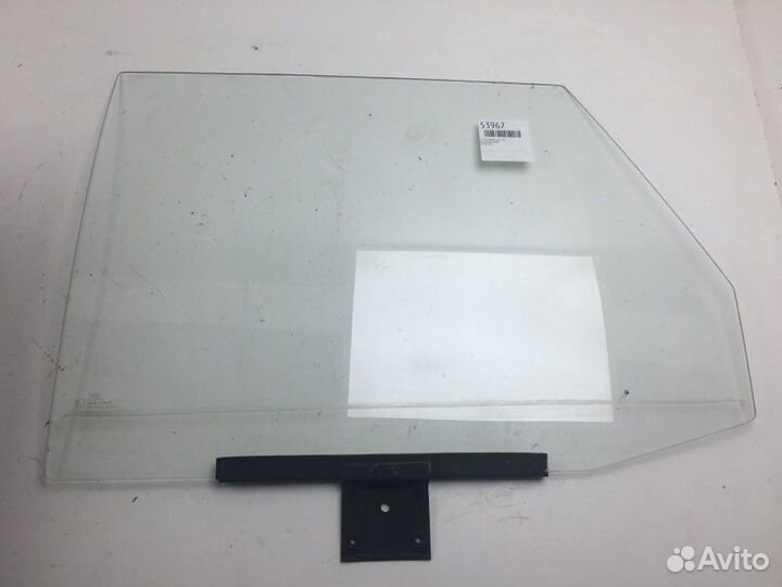 Стекло двери заднее левое Audi 80 B2 1980