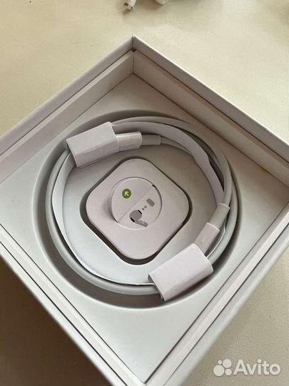 Airpods pro.Использовали 2 раза.На Гарантии