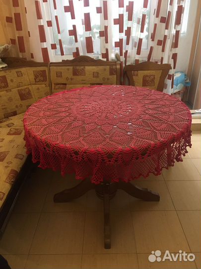 Скатерть круглая вязаная