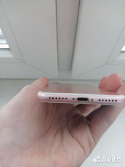 iPhone 7, 32 ГБ