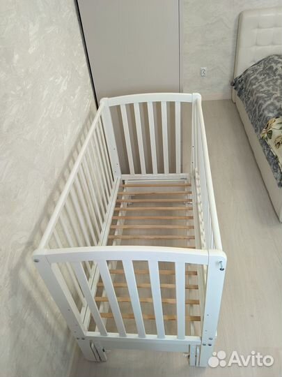 Детская кроватка Бьянка продольный маятник 120х60