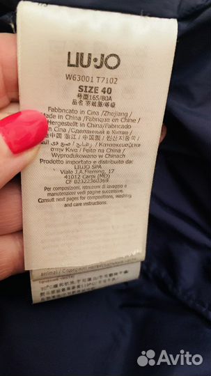 Пуховик женский liu jo,40-42,оригинал