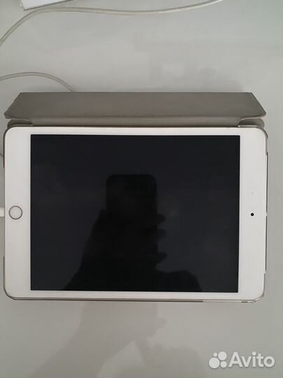 iPad mini 4 cellular + wi-fi, 16 gb