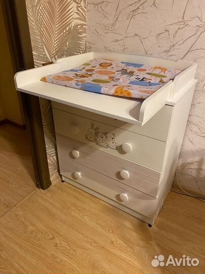 Комод с пеленальным столом