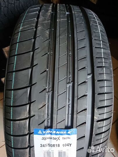 Triangle Sports TH201 245/50 R18