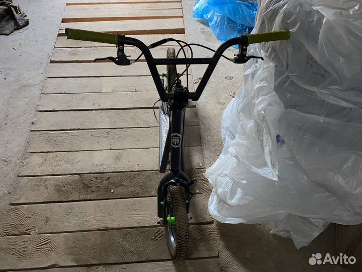 Самокат Mangoose expo-12 внедорожный BMX