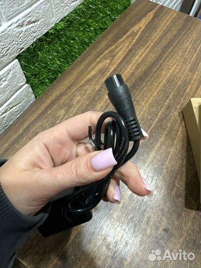 Блок питания Live-Power LP-226 для гироскутера, эл