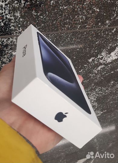 iPhone 15 Pro Max, 256 ГБ