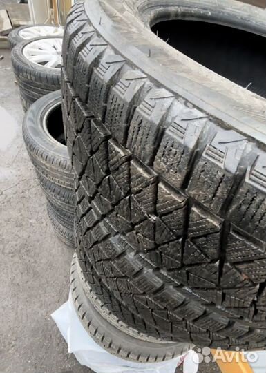 Bridgestone Blizzak DM-V2 225/55 R19 99T