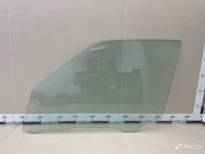 Стекло двери передней левой Toyota Mark 2 x80 1988