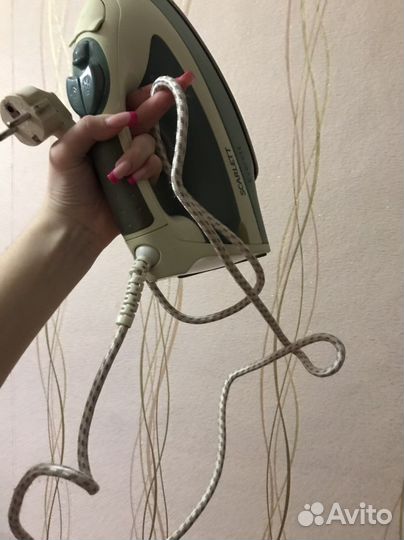 Рабочий Утюг Scarlett