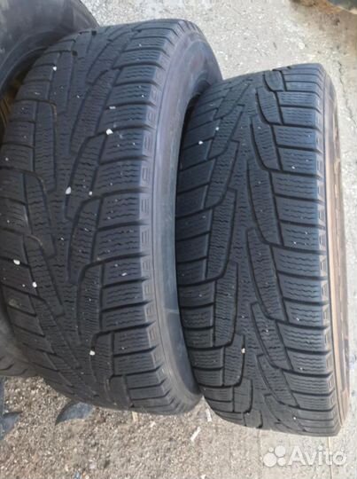 Kumho I'Zen KW15 215/65 R16