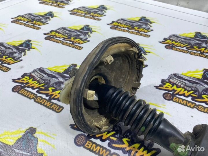 Рулевой карданчик Audi 80 B3 AAD 1991