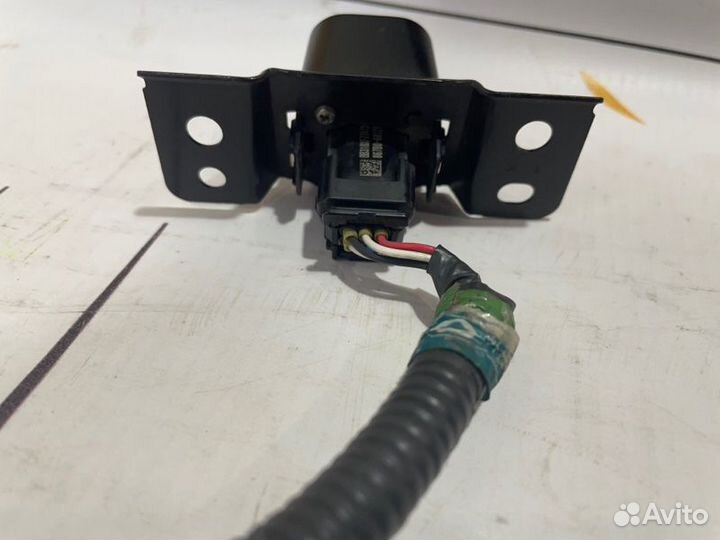 Камера передняя Toyota Land Cruiser Prado 150