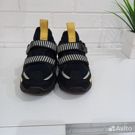 Кроссовки для мальчика
