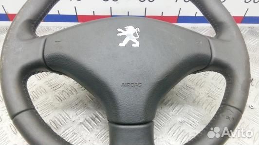 Рулевое колесо peugeot 5008 (8UK17JZ01)