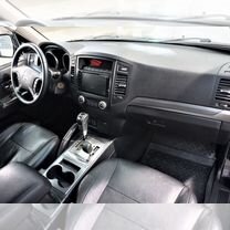 Mitsubishi Pajero 3.0 AT, 2012, 246 000 км, с пробегом, цена 1 779 000 руб.