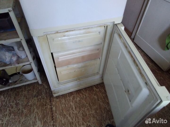Холодильник бу