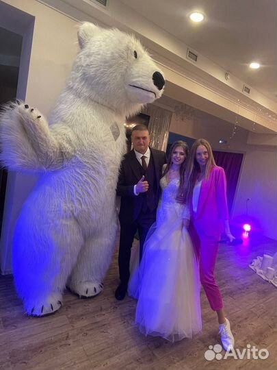 Белый, Барби Розовый Мишка и другие- поздравление