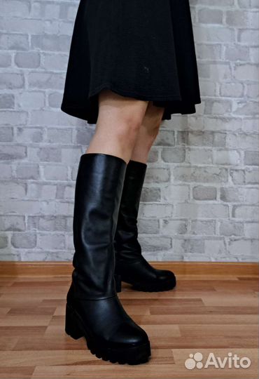 Сапоги (38 размер)